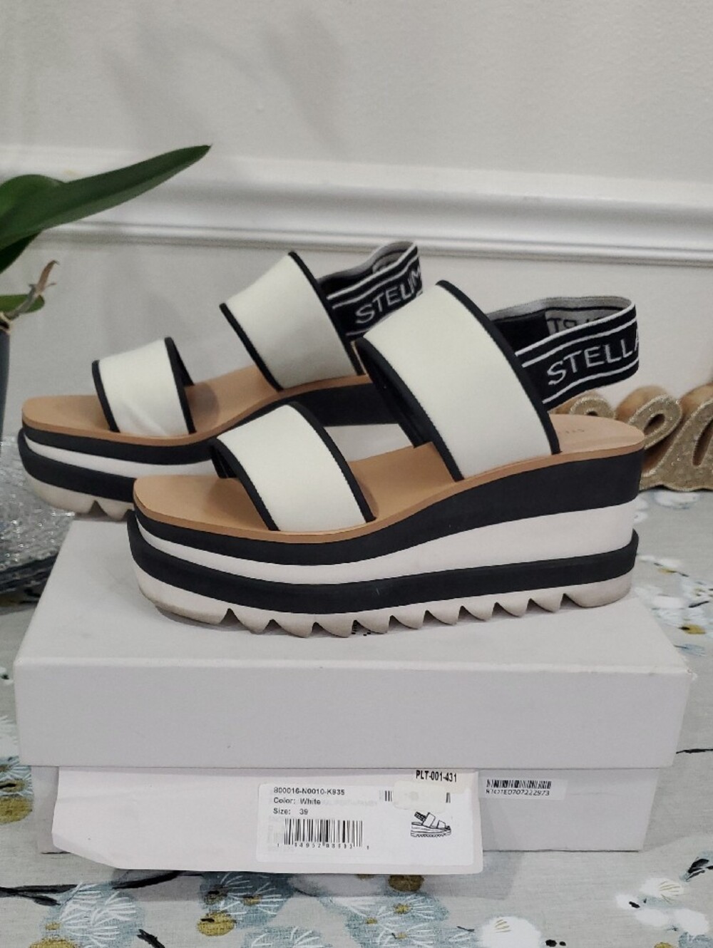 🇮🇹Stella McCartney Elyse Size 39 White/Black Fabric Wedge Sandals